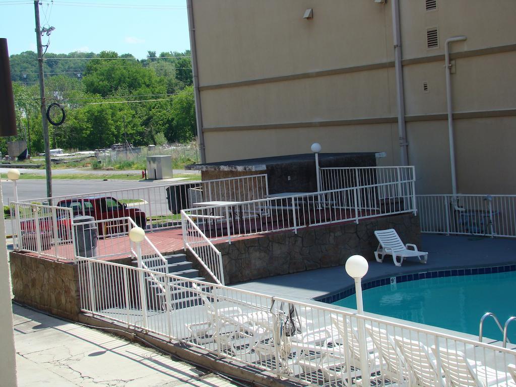 Holiday Terrace Inn - Pigeon Forge Eksteriør billede